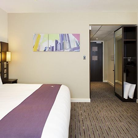 Premier Inn Perth City Centre Kültér fotó