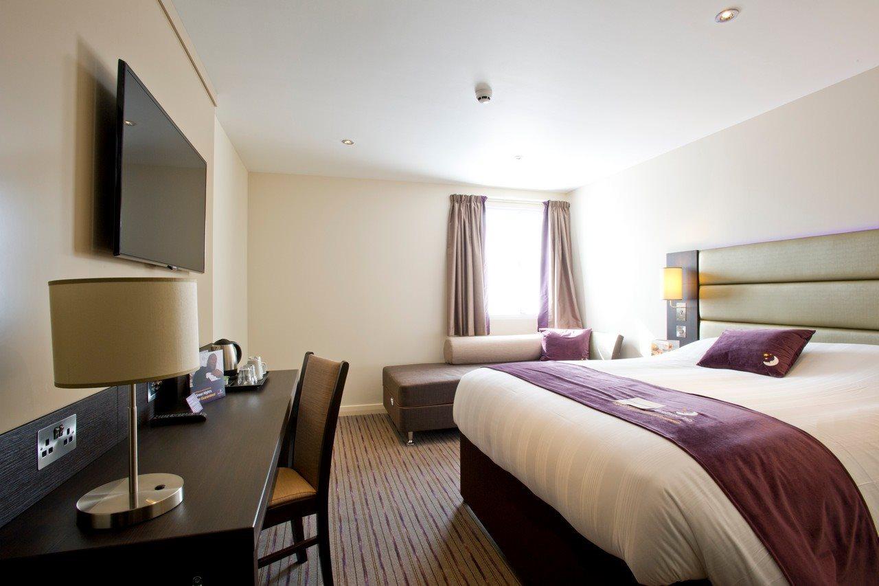 Premier Inn Perth City Centre Kültér fotó