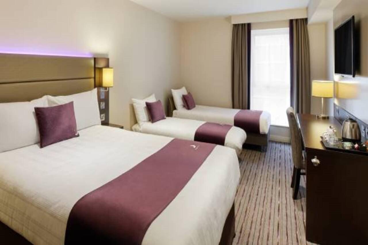 Premier Inn Perth City Centre Kültér fotó