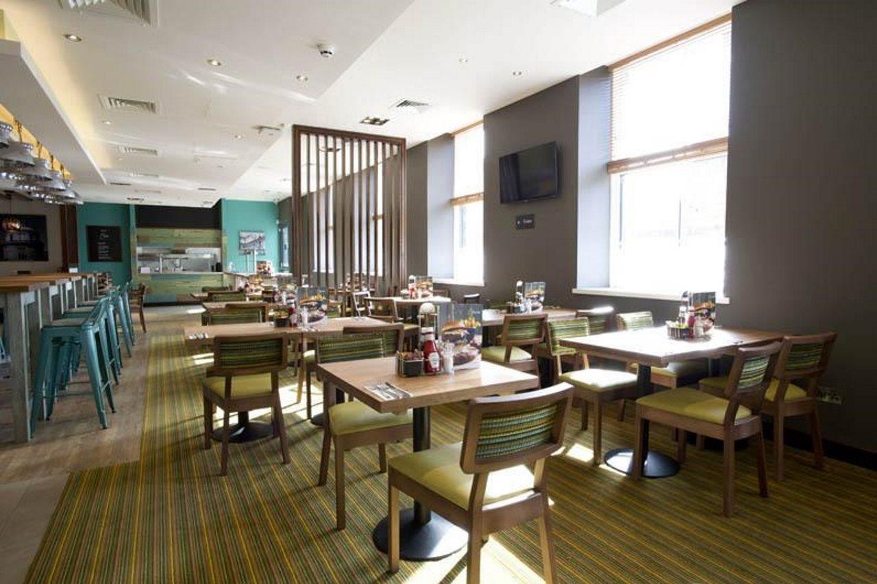 Premier Inn Perth City Centre Kültér fotó